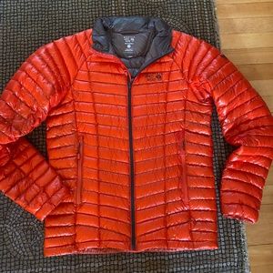 Mountain Hardware Ghost Whisperer down puffer men size medium
